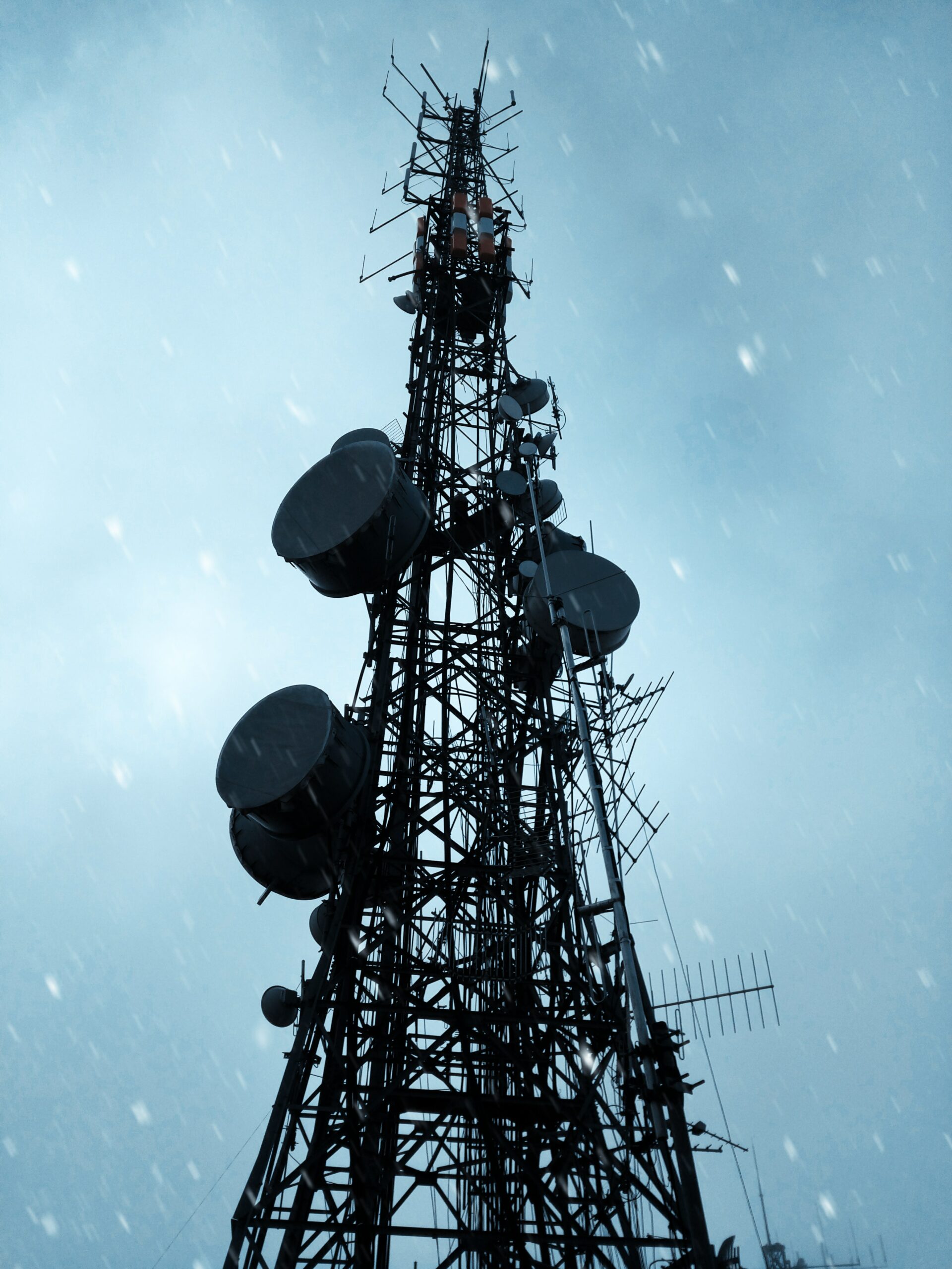 cell on wheel tower